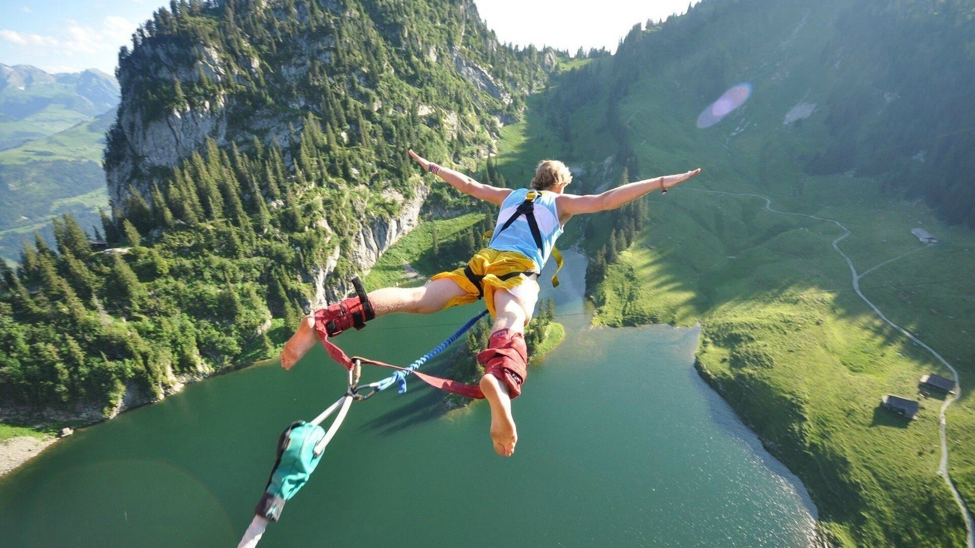 kaiyun app下载-那不勒斯再演帽子戏法，梅西后防线沦为筛子，那不勒斯再演帽子戏法，梅西后防线沦为筛子